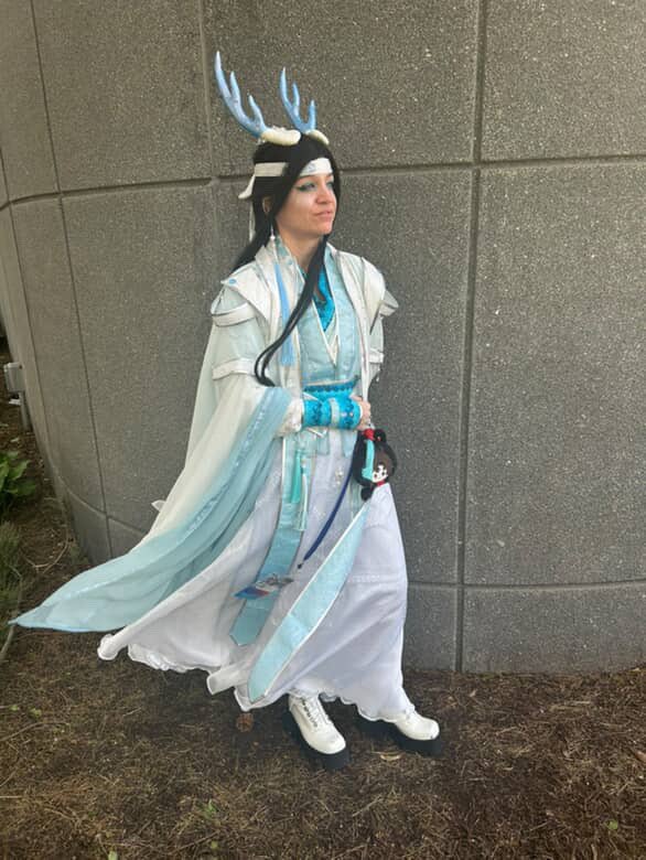 toomuchkalifal's tweet photo. Thank you to the ACEN dust storm for making me into one of my favorite memes 😂 🐉 #dragonji #MDZS #LanWangji https://t.co/Apie5ZAtO7