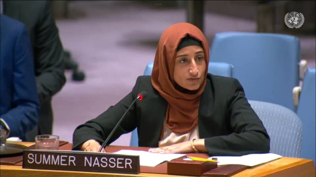 عاجل من داخل مجلس الأمن الدولي 

اليافعي : "جئتكم من العاصمة عدن، حيث يعيش الناس في الظلام والجوع والانكسار، وسط انقطاع الكهرباء لأكثر من 20 ساعة يوميًا."