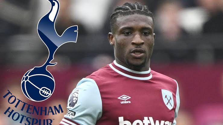 The12thMan001's tweet photo. 🚨 Tottenham have agreed a £55m deal to sign Mohammed Kudus from West Ham!

The Ghanaian star only wanted Spurs and will sign a 6-year contract. Medical set for Thursday in London.
#THFC #Kudus #Transfers #COYS

(@TheAthleticFC) https://t.co/ryUN4trEo9