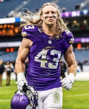 CoachAaronTerry's tweet image. Which former Iowa Western DE do you think will have the most sacks this season?
Andrew Van Ginkel - Minnesota Vikings
11.5 sacks last season
Clev Lubin - Louisville
9.5 sacks
Jackson Filer - Grandview
11 sacks
Walt Gray - Coastal Carolina
9.5 sacks
#DLineU #SailsUp