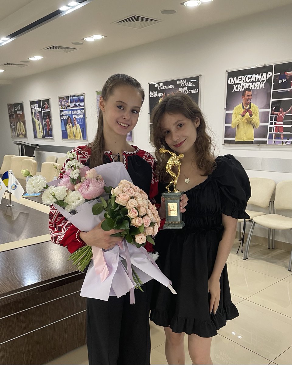 sweetcompot's tweet image. Да, я фанатка Таїсії Онофрійчук