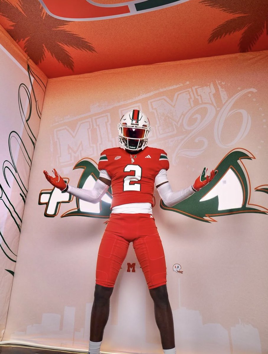 _DFranklin's tweet image. ‘26 🧡💚🙌🏽
@BlakeStewart_26