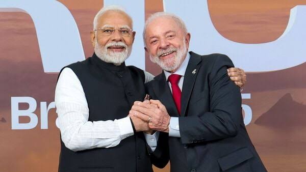 GPoliticshub's tweet image. “⚡️MODI Drops Truth Bomb at BRICS: ‘21st-Century Software on 20th-Century Typewriters!’”

PM Modi slams outdated global institutions, calls for urgent reforms.

#Modi #BRICS2025 #GlobalReform #AI #Trending