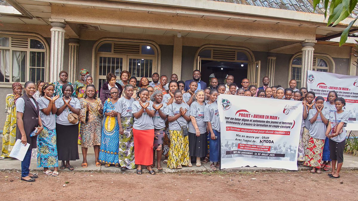 GRAM_asbl's tweet photo. 🎉 Lancement du projet AVENIR EN MAIN à Goma ce 09/07/2025 !
L'ONG GRAM forme 30 jeunes filles/femmes en coupe &amp; couture pour leur autonomisation.
Merci à nos partenaires !
@CaritasIntl @UN_Women @UNICEF @Oxfam @CARE @PlanGlobal
#AvenirEnMain #GRAMGoma https://t.co/VDj44LVmIm