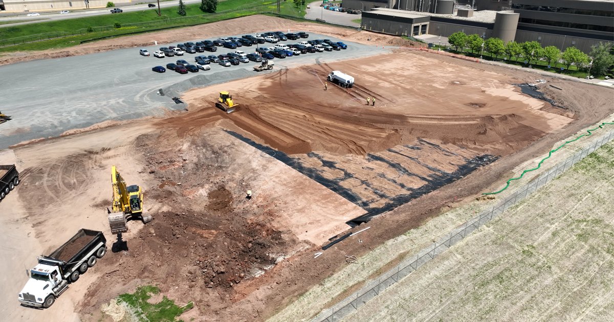 HansenRice's tweet photo. Exciting progress at Sofidel Project North in Duluth, MN!

Deep foundation work is complete, and the pad is nearly ready. Next up: assembling a 285-ton crane to begin vertical construction on the high bay warehouse.

More to come—stay tuned! https://t.co/Ass0OgGi4J