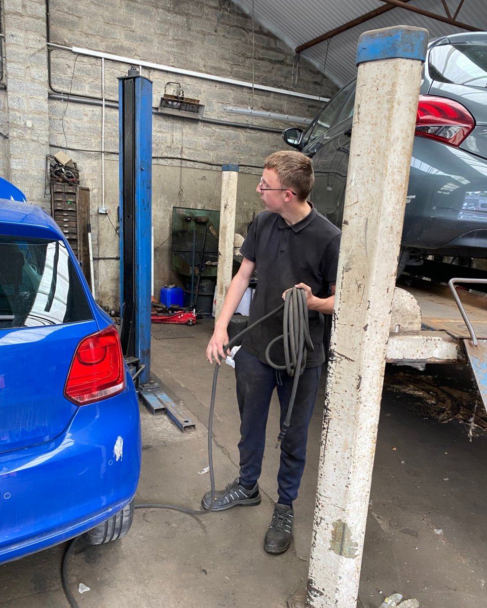 athenalearning_'s tweet image. Success for Launceston College’s 2025 Work Experience Programme!
Year 10 &amp;amp; 12 students gained hands-on insight across—from cardiology &amp;amp; aerospace to the Army, police, pro football &amp;amp; more. Inspiring ambition &amp;amp; confidence  
#WorkExperience #LauncestonCollege  #CareersEducation