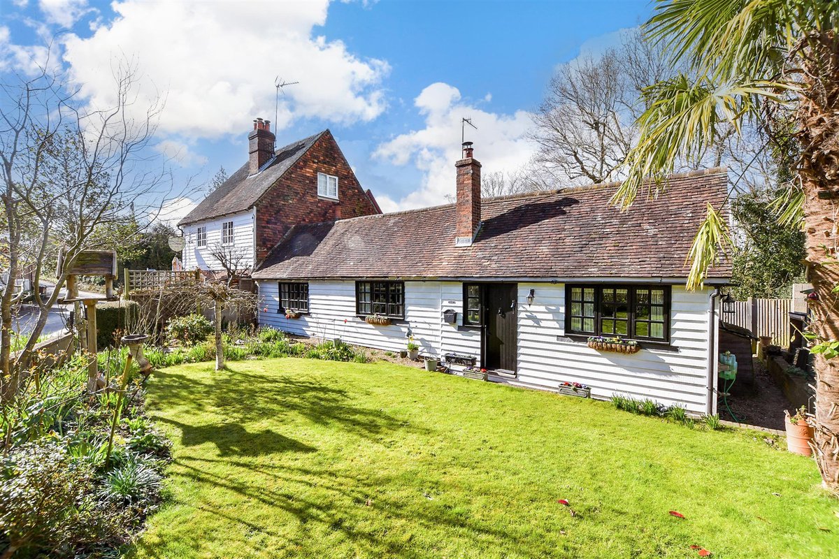 Wards Estate Agents tweet media