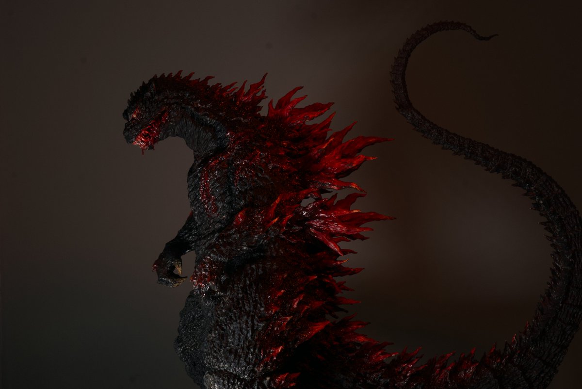 Recently finished this #godzilla  kit for a client. The kit is by <a href="/ts_yamawaki/">山脇隆 YAMAWAKI-TAKASHI</a>
