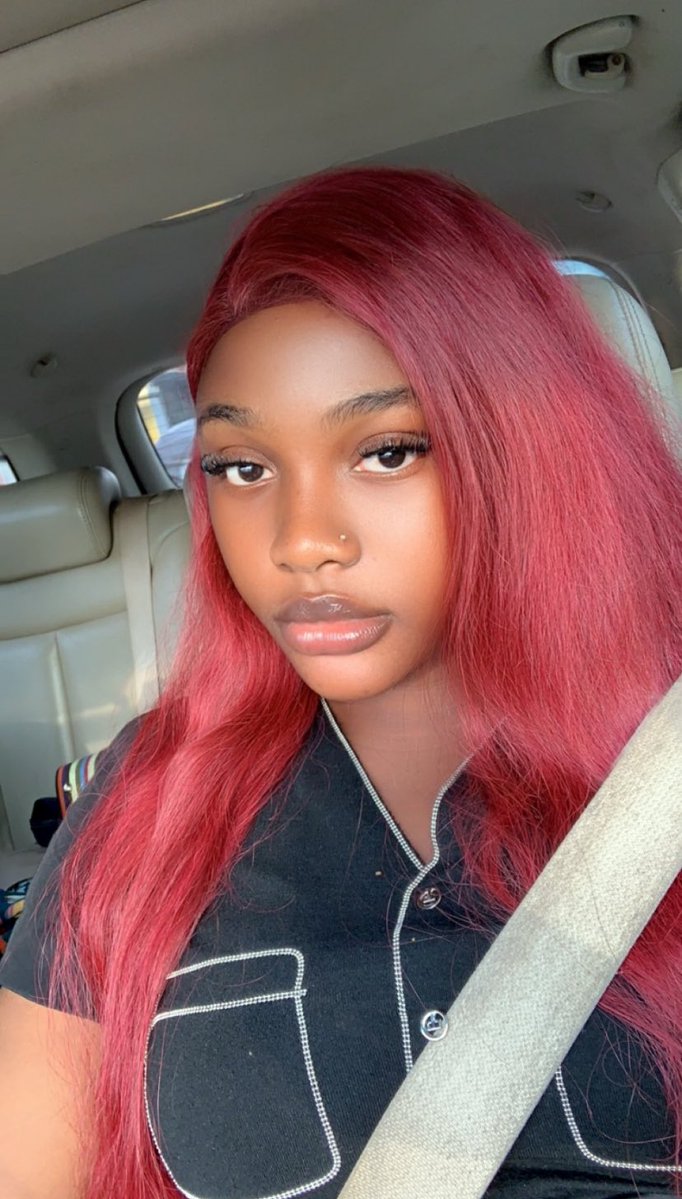 Enii___ola's tweet image. A fine Yoruba girl 😌🥰