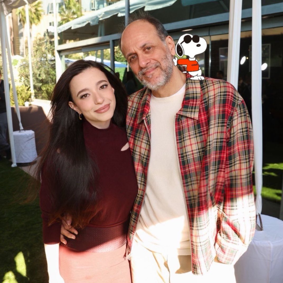snopymikey's tweet image. act cool snoopy, there are two oscar winners in this picture