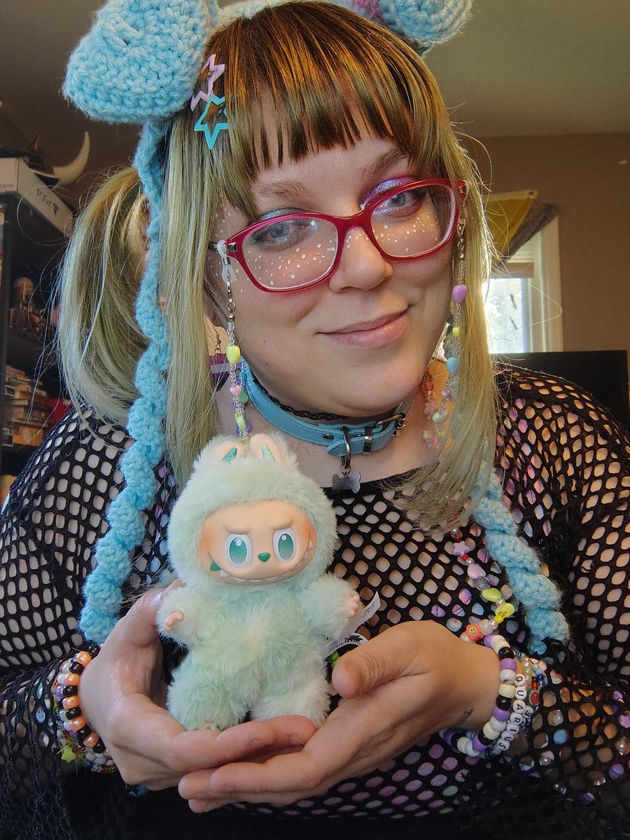 lil_daisypop's tweet photo. I'm a proud Labubu parent now!!!!
๐tags๐
#little #littlespace #cglg #caregiverlittle #adultonesie #adultpaci #pacifier #glasses #onesiesdownunder #petplay #thighhighsocks #thighs #puppygirl #clowngirl #humanpet https://t.co/opxBlGiVIK