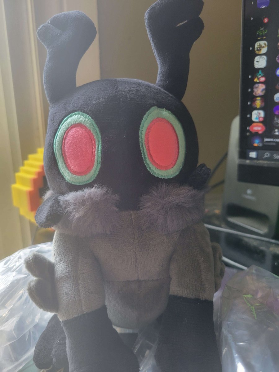 //LOOK WHO JUST ARRIVED