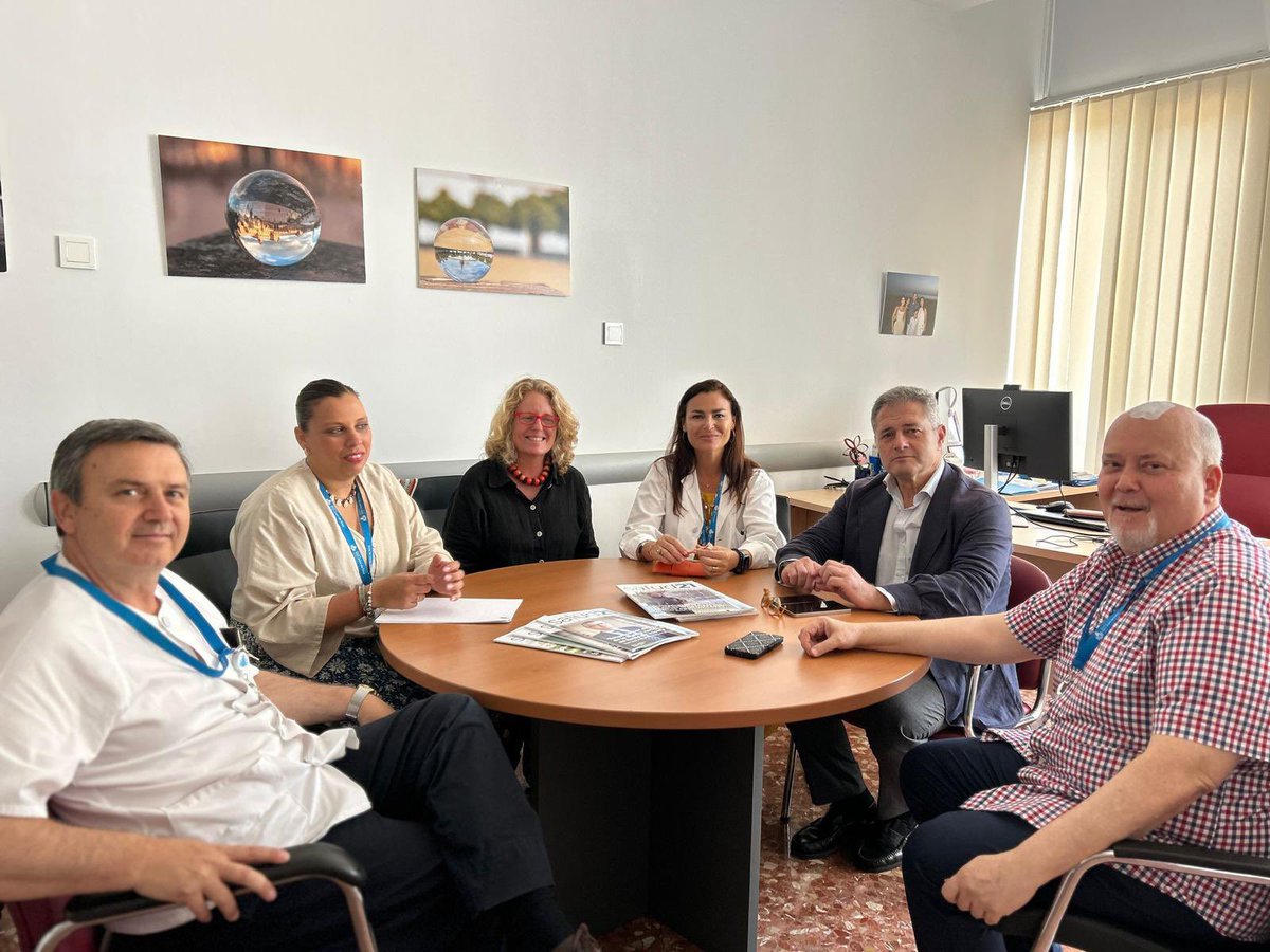 🤝 Hoy el Club Amigos del Rugby Sevilla firma un acuerdo con el Hospital San Juan de Dios, un referente que comparte nuestros valores: solidaridad, cercanía y compromiso.

Juntos promoveremos salud, bienestar e integración a través del deporte.

#CARugby #RugbySevilla #Compromiso