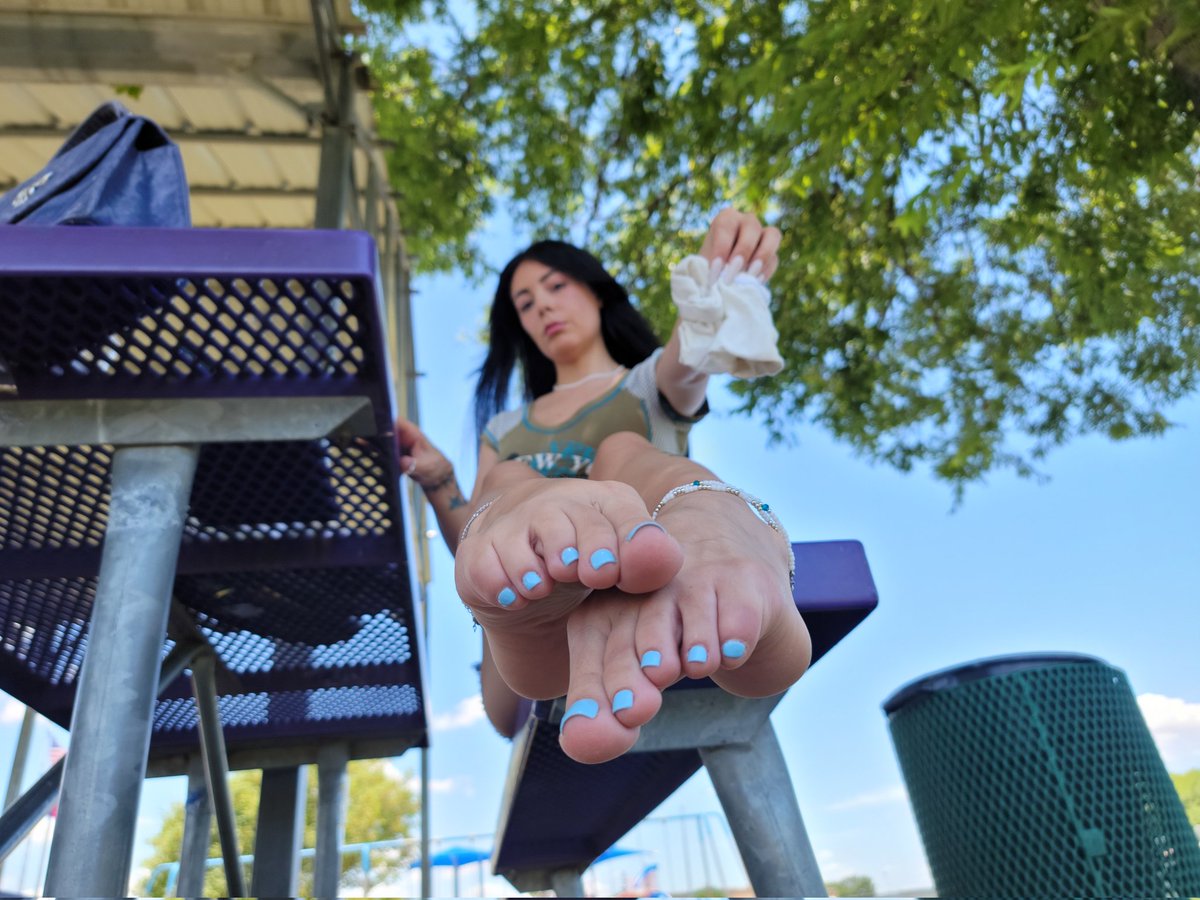 You look so tiny from up here. Should I drop this sweaty sock right on you? 👣🤭