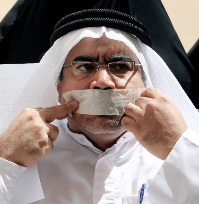 It has been 4 years since Dr. Abduljalil Al-Singace, a #wrongfullyimprisoned scholar in #Bahrain, began a hunger strike in prison. SAR strongly urges Bahraini authorities to provide him with necessary medical attention and #FreeAlSingace now: 
scholarsatrisk.org/2025/07/releas…