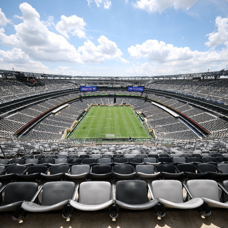 PSG_inside's tweet photo. 📺 Ne manquez rien de l'avant-match en direct du MetLife Stadium à partir de 19h45 !

#PSGREAL I #FIFACWC