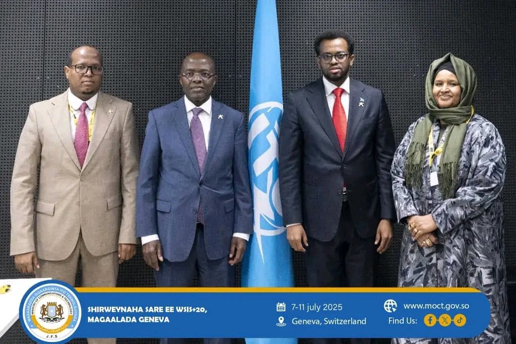 SomaliaUNGeneva's tweet photo. H.E. @KhadraDuale has participated alongside H.E. @msomali55 in the ongoing #WSIS+20 High-Level Meeting and #AIforGood Global Summit in Geneva.
Bilateral meetings were held with @ITU, Malaysia, and other partners to strengthen Somalia’s digital and AI cooperation. #SomaliaTech https://t.co/sb5KxcFH2S