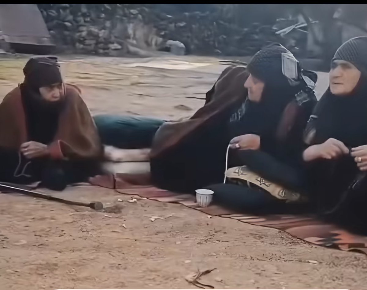 تم مناقشة ٤ مواضيع،،،
١_ألجناين
٢-الرعاية والتقاعد
٣-موازنة ٢٠٢٥
٤-الأمراض المزمنة