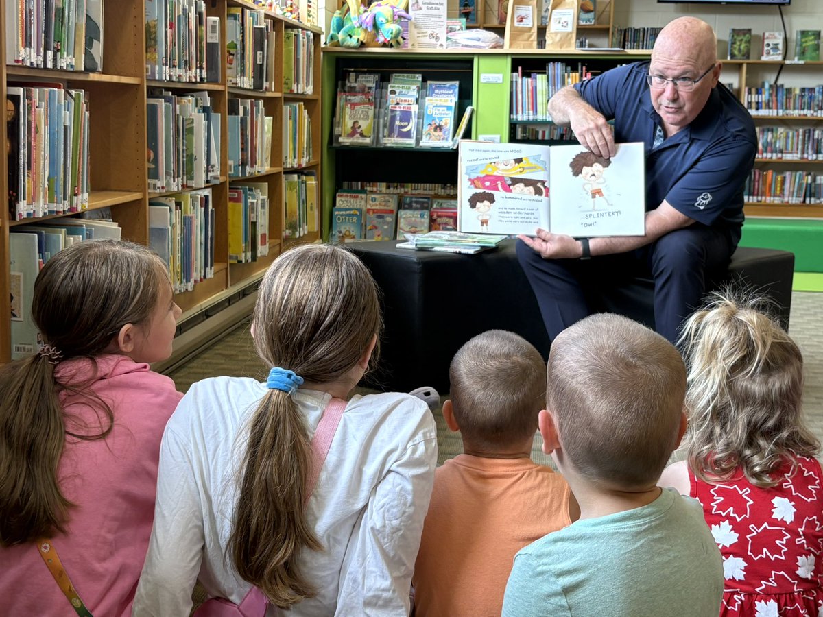 SteveClarkPC's tweet image. Had fun this morning as the Story Time Guest Reader for the Leeds and the Thousand Islands Public Library TD Summer Reading Club.
Fantastic group of children, who made some great book selections and were a very engaged audience with lots of questions!
Thanks to the outstanding…