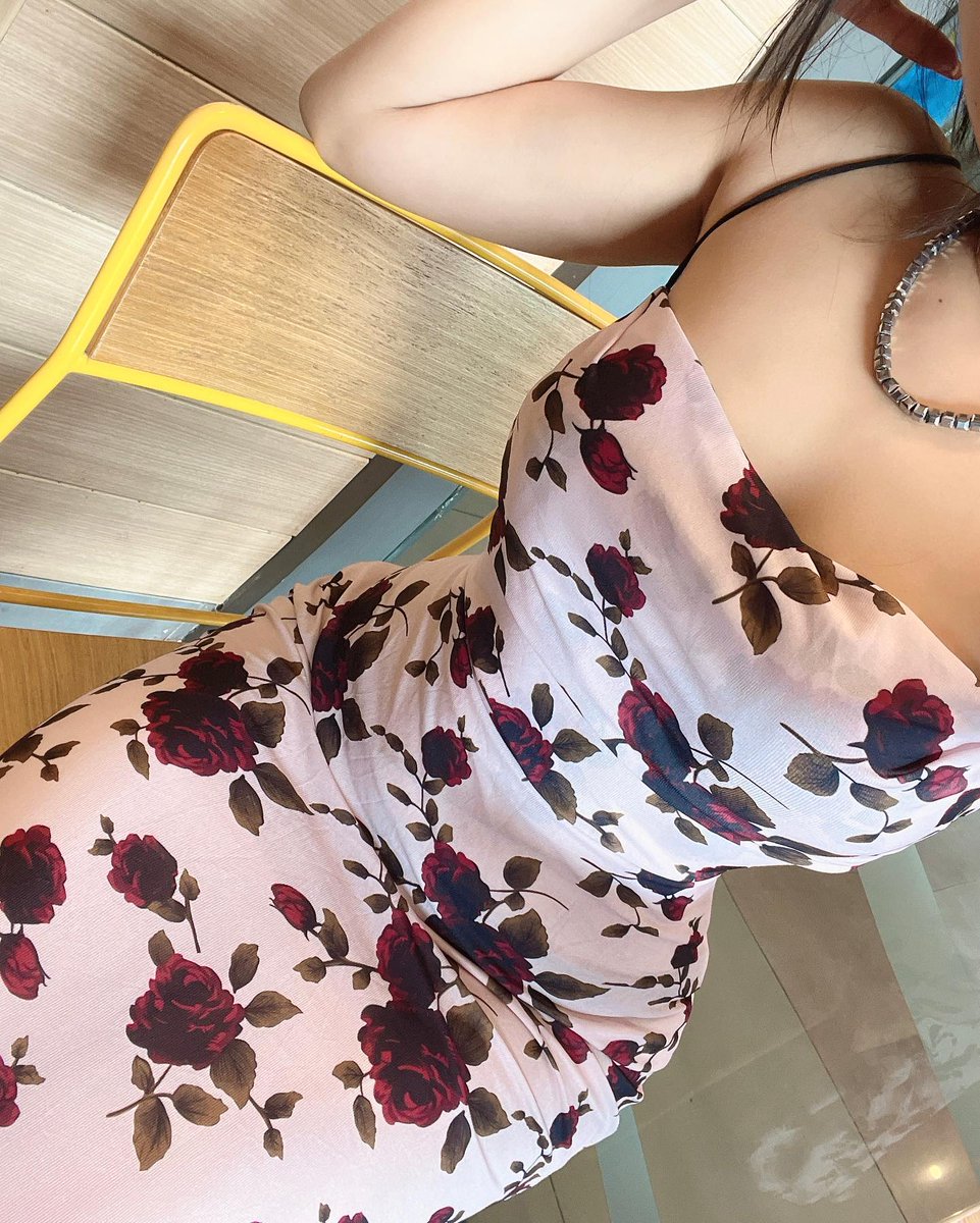 Hài hước,Ngủ sớm không phải vì mệt, mà vì hết phim để xem.