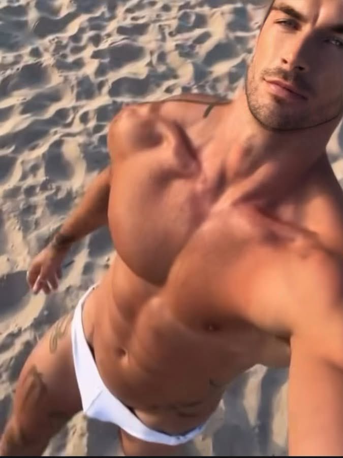 konradhawkins's tweet photo. π« π« π« π« #gayfriendly #bomec #gayboy #sexyboy https://t.co/e0vHnlqauy