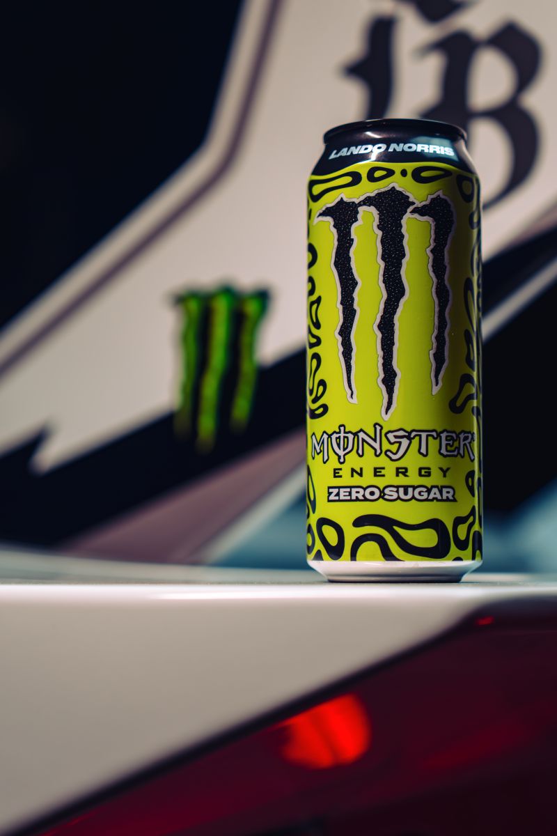 Oficialmente nas lojas: NOVO MONSTER LANDO NORRIS! 🏎️ #MonsterEnergy #Lando