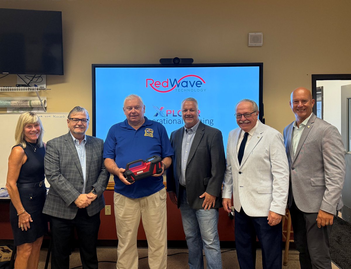 FayetteCoPA's tweet image. ⚠️🚫 Thanks to LSA grant funding, the Fayette County PA Emergency Management Agency's HAZMAT Team recently received a handheld gas detector, helping to ensure #FayetteCoPA first responders are properly equipped and trained.