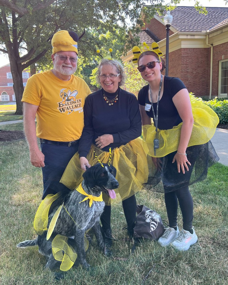 BWalumni's tweet image. BW Bark Walk is just 10 days away! Join us on July 19 for treats, tail wags, and un-fur-gettable memories. πΆπΎβ
β
Woofs of thanks to our Bark Walk in-kind sponsors, Cynsational by Cyndy, and Hollywood Feed in Avon! Fetch your spot at bw.edu/events/2025/07β¦ #YJ4L π