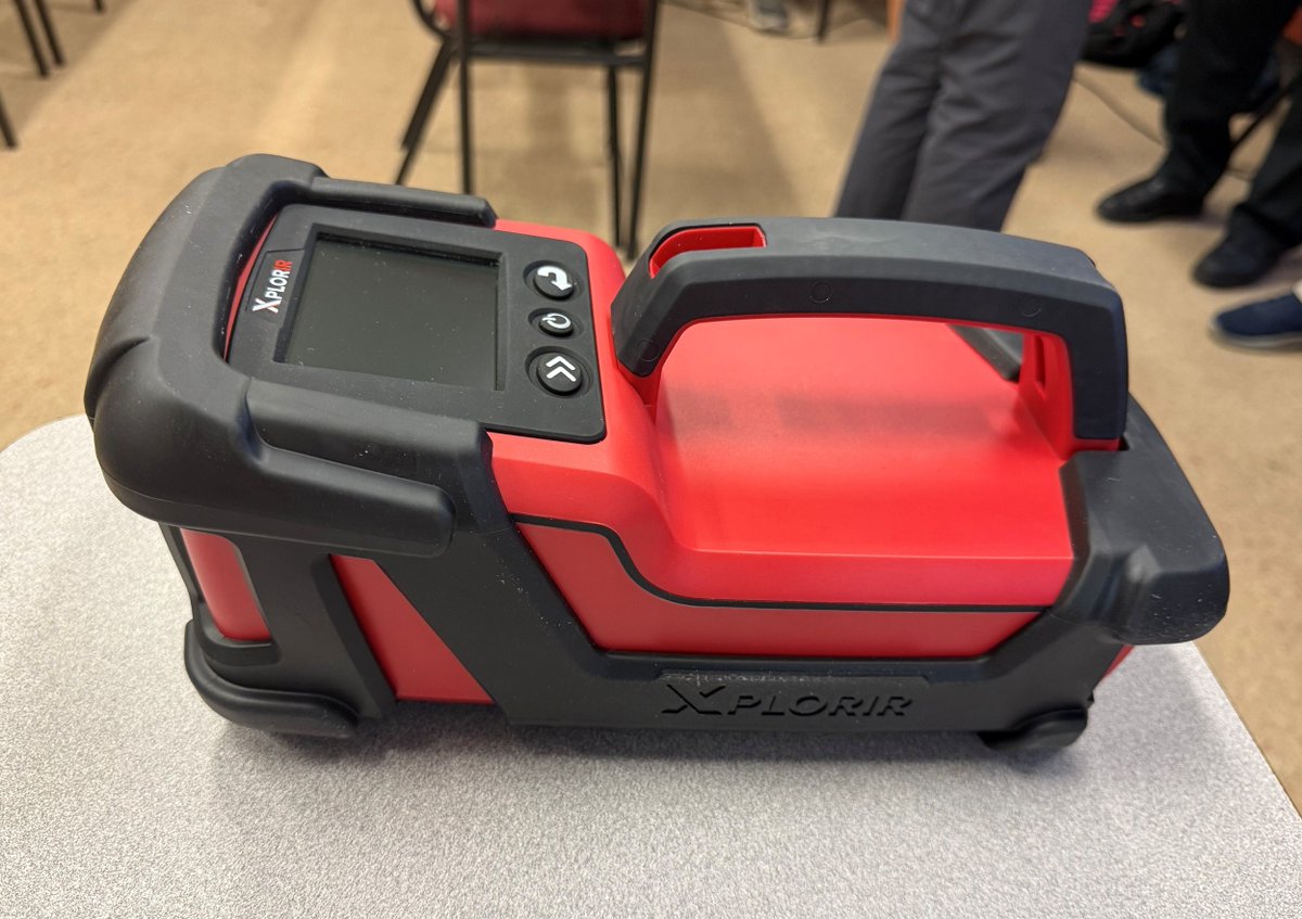 FayetteCoPA's tweet image. ⚠️🚫 Thanks to LSA grant funding, the Fayette County PA Emergency Management Agency's HAZMAT Team recently received a handheld gas detector, helping to ensure #FayetteCoPA first responders are properly equipped and trained.