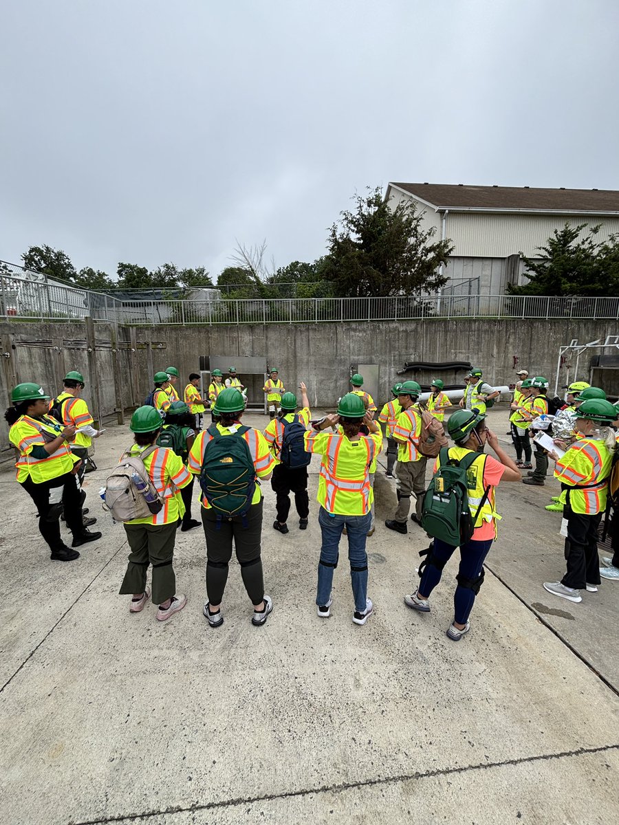 ArlingtonVaFD's tweet image. We are proud to recognize our valuable partnership with @ReadyArlington Community Emergency Response Team (CERT). 🎉 Thanks to ACFD and CERT instructors, nearly 60 community volunteers successfully completed their CERT basic training in 2025.