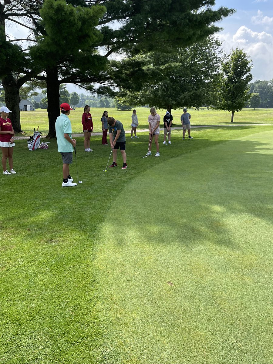 Day 3 and we’re getting some great chipping and pitching techniques in. <a href="/mccmavsgolf/">McCMaverickgolf</a>