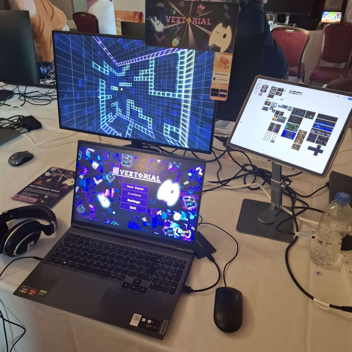 VEXT GAMES【 Vextorial 】| DEMO is out! (@vext_games) on Twitter photo Come and find us at <a href="/BITs_Showcase/">Brilliant Indie Treasures</a> , Brighton!
#Vextorial is a puzzle-platformer where you play as Pilo, a 2D creature exploring a 3D space. Solve mind-bending puzzles by shifting gravity and dimensions!
🚩Demo on Steam🚩
store.steampowered.com/app/3068710/Ve…
#gamedev #indiegame #puzzlegame Come and find us at <a href="/BITs_Showcase/">Brilliant Indie Treasures</a> , Brighton!
#Vextorial is a puzzle-platformer where you play as Pilo, a 2D creature exploring a 3D space. Solve mind-bending puzzles by shifting gravity and dimensions!
🚩Demo on Steam🚩
store.steampowered.com/app/3068710/Ve…
#gamedev #indiegame #puzzlegame