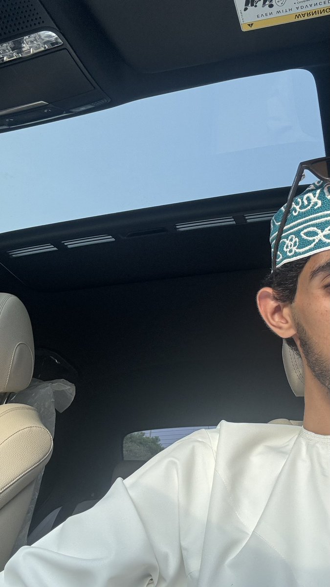 نَـآصر بِنْ ســآلمْ (@n1e_i) on Twitter photo 