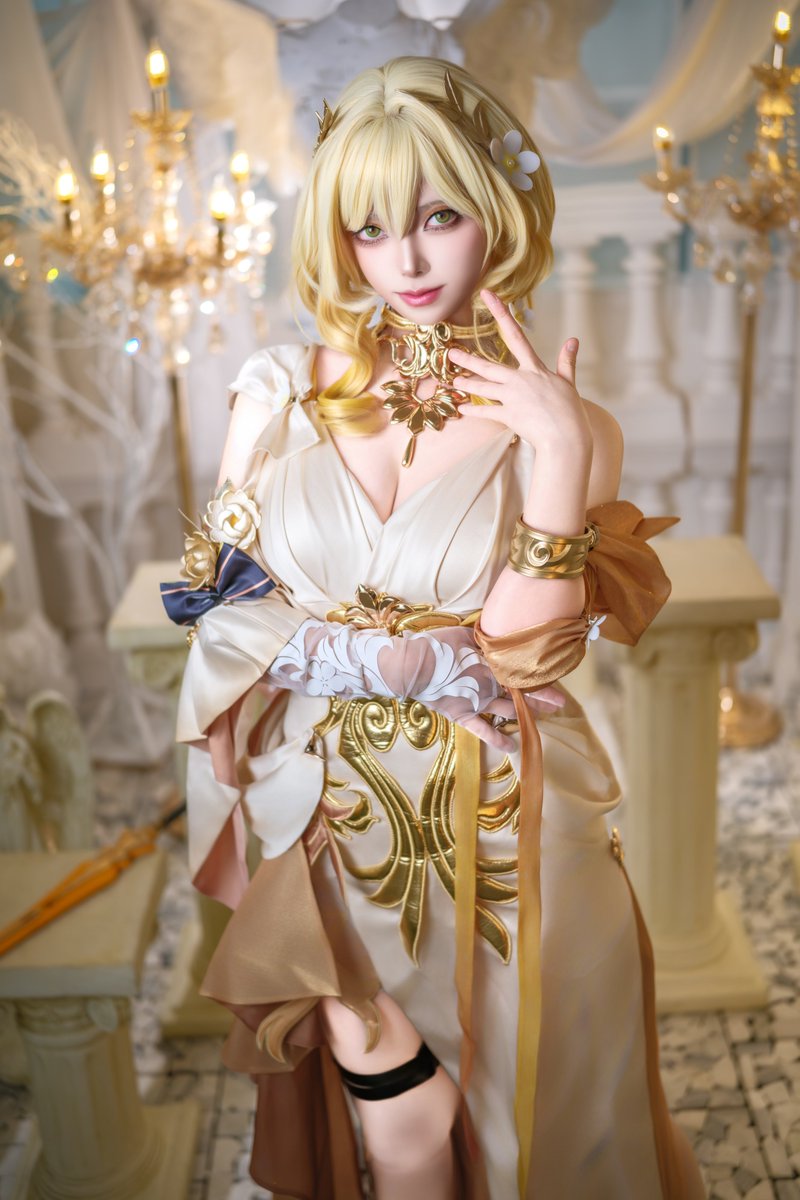 Honkai: Star Rail - Aglaea

Cosplayer. 네찌님 (<a href="/nezzi_cos/">네찌✨️nezzi</a>)