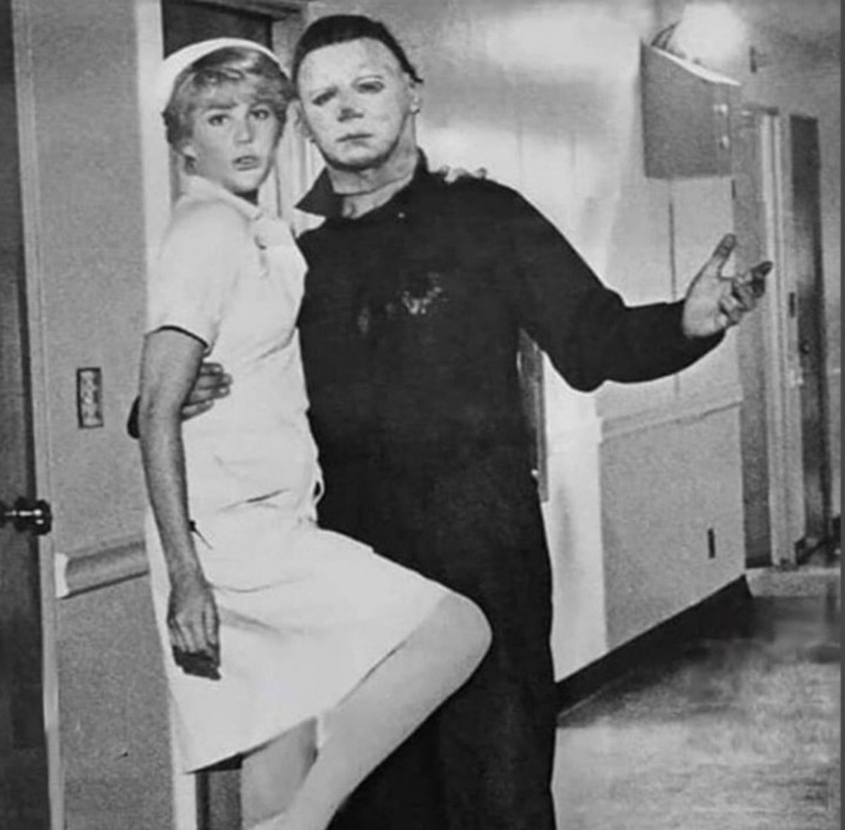 Halloweenmovies's tweet image. Behind-the-Scenes - HALLOWEEN II
Sign up for The Halloween Portal, the premiere destination for fans featuring breaking news, exclusive content, and much more.
halloweenportal.com
#halloweenportal #michaelmyers #halloweenmovies #Halloweenmovie #thenighthercamehome…