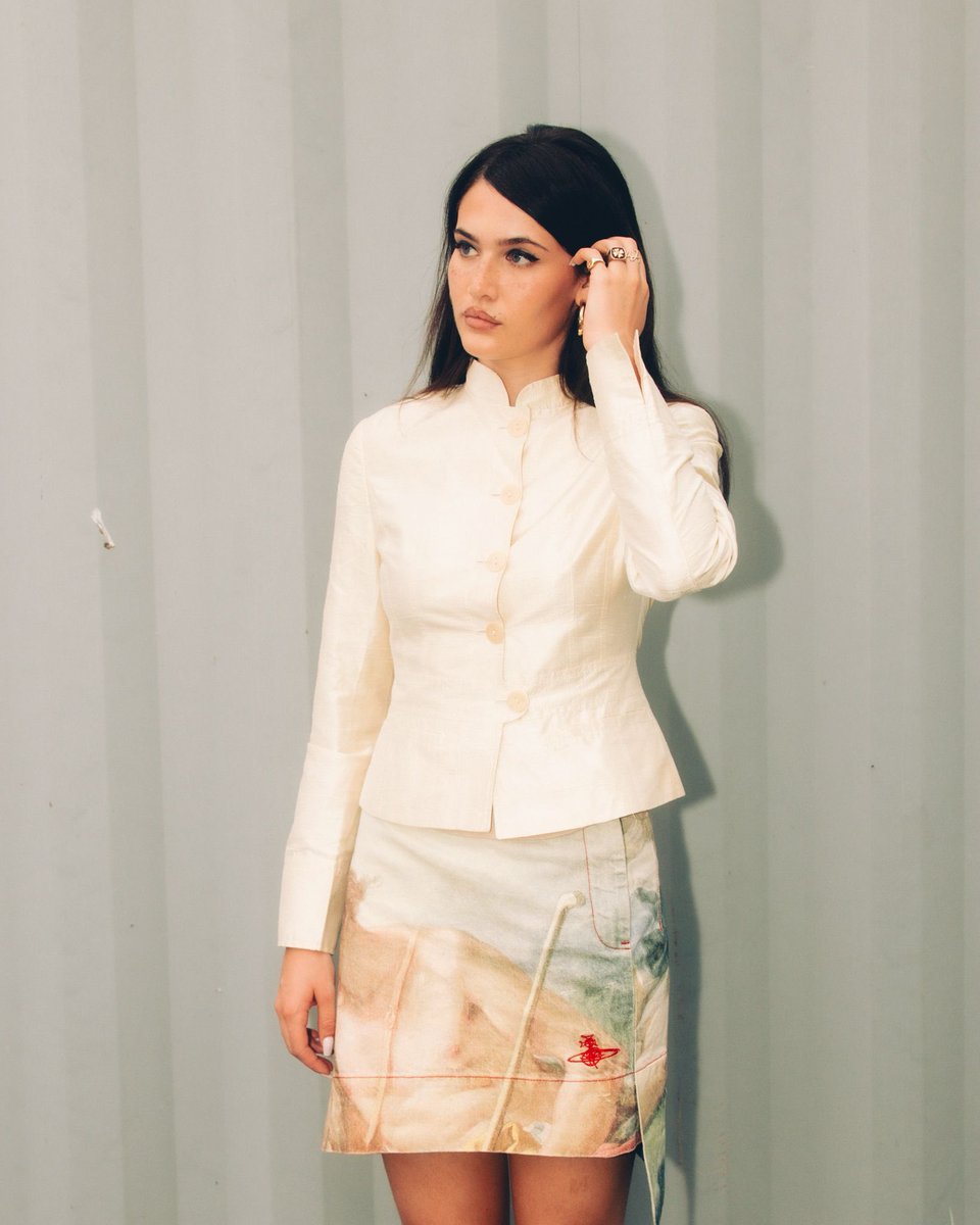 Moment for the outfit please