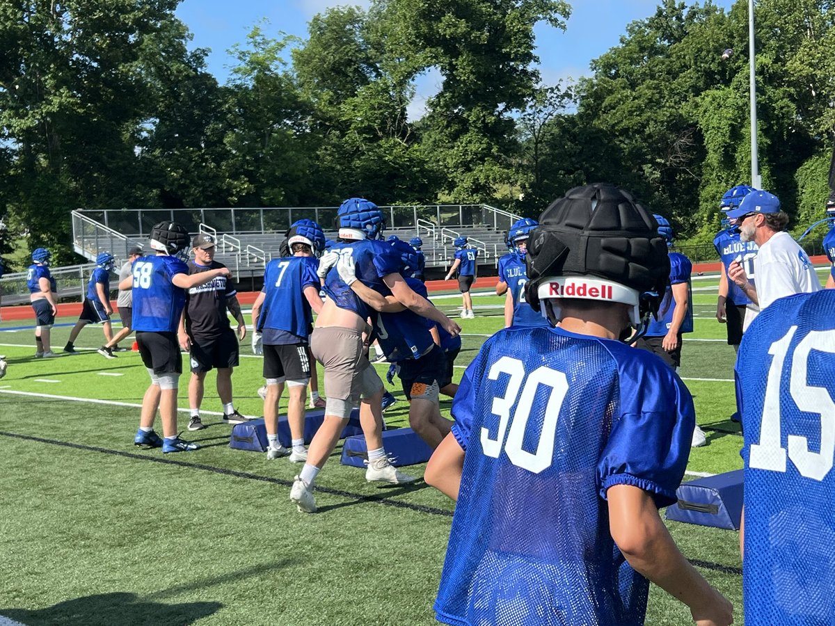 bluejayfootball's tweet image. #SIGNOFF