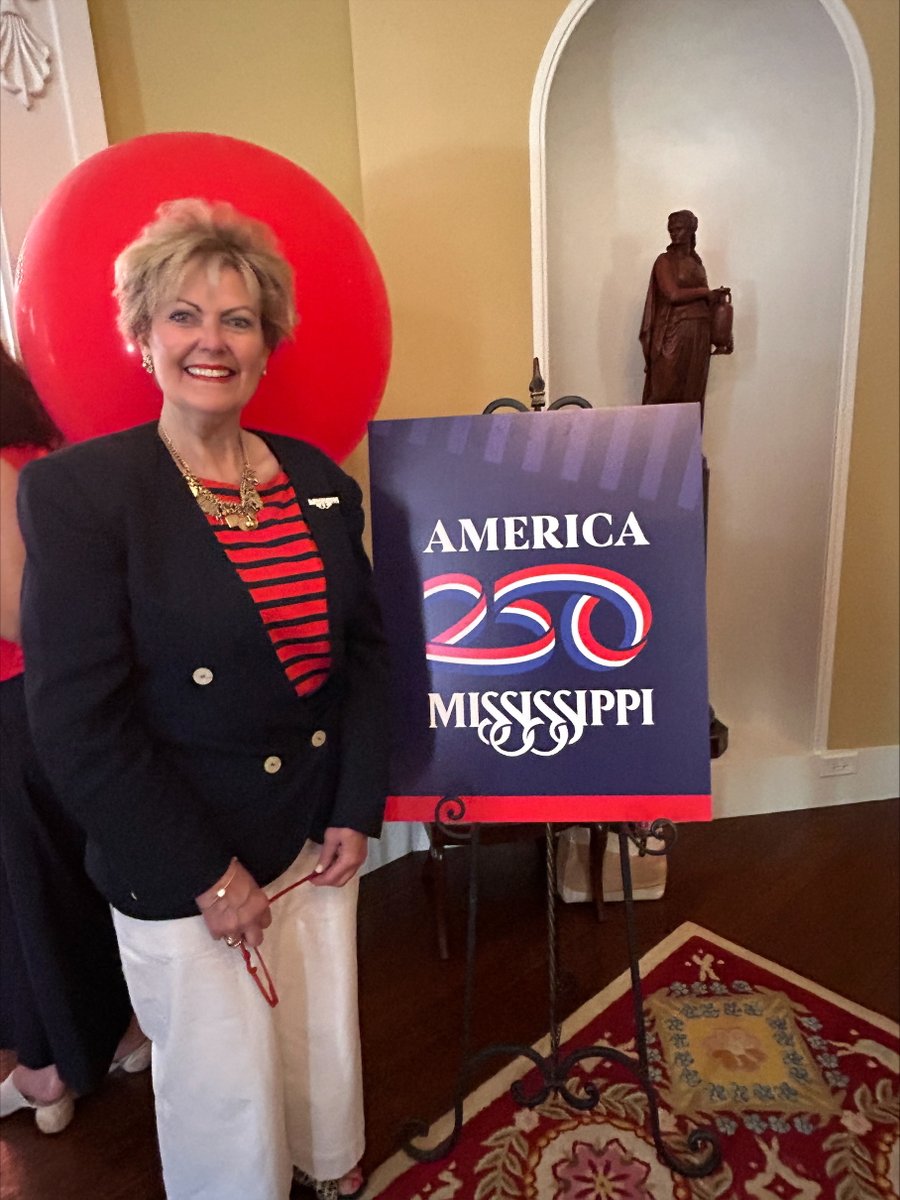 MDAH_Official's tweet image. Join us in celebrating the upcoming 250th birthday of the U.S. with America250 Mississippi! A recent press conference at the Governor's Mansion in Jackson marked the launch of America 250 in Mississippi.