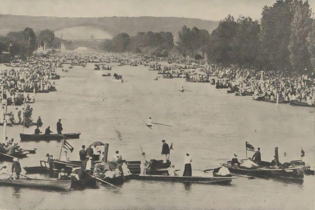 Skiffeur Melvin Twellaar heeft de Diamond Sculls gewonnen, wat Janus Ooms in 1892 als eerste Nederlander deed. In Engeland werd Ooms vergeleken met een zeeheld. "Sedert De Ruyter de Theems opzeilde, hebben wij niet een dergelijke nederlaag gehad"
Verhaal: sportgeschiedenis.nl/nieuw/melvin-t…