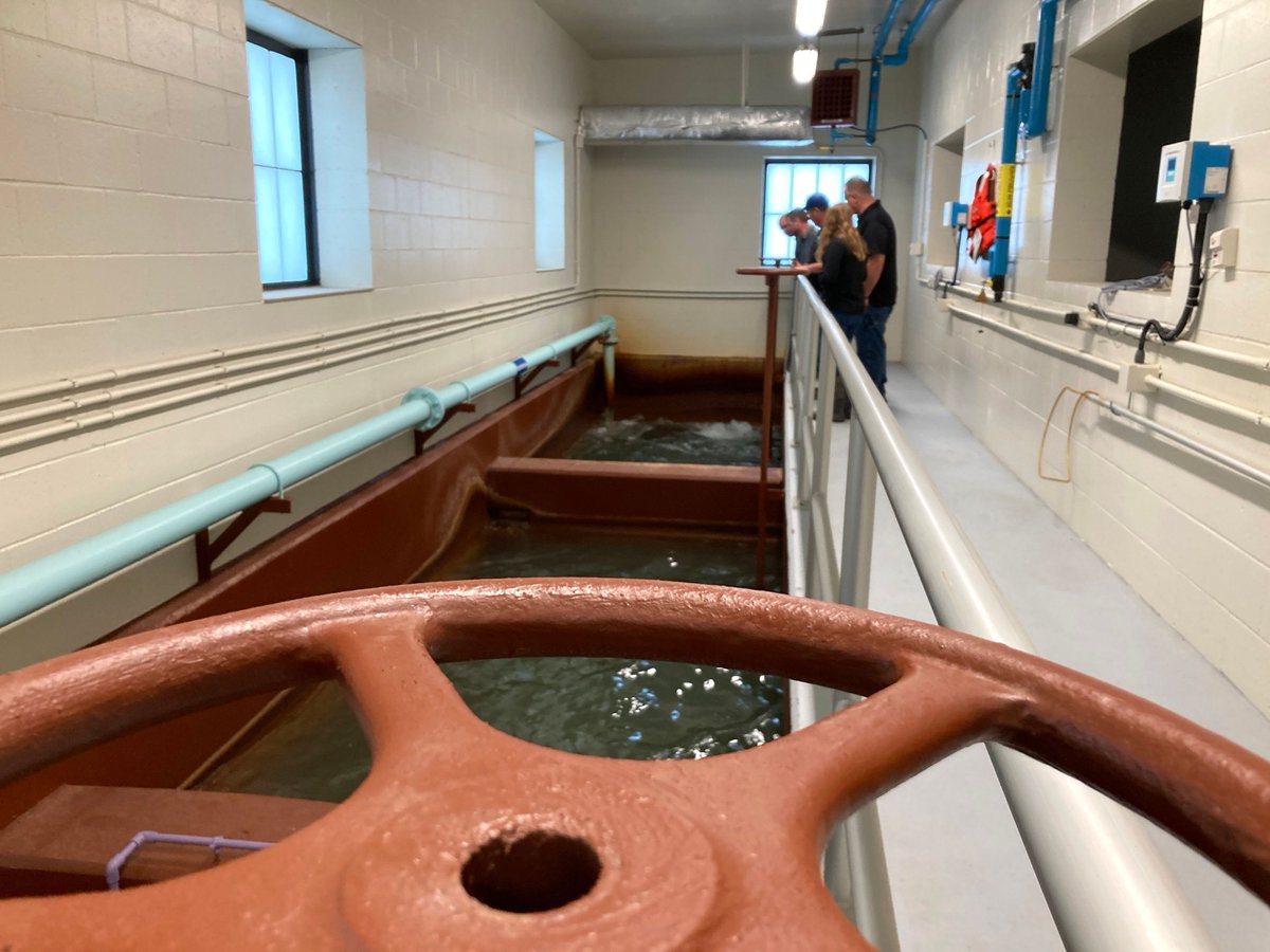 MNBWSR's tweet image. PHOTO TOUR: Broadway Water Treatment Facility, St. Peter. Water from 3 aquifers is blended + treated. Reverse osmosis removes nitrates. Nicollet #SWCD’s #CleanWaterFund-backed work with landowners aims to reduce nitrates at the source. buff.ly/FDiTCRu #DrinkingWater