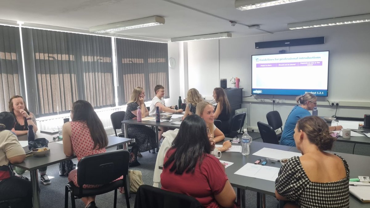LEOtraining5's tweet image. 🫶 Incredible involvement & excellent discussions from our new teacher trainees during day 1 of our Flying Start sessions.
🚀 So much positive energy, opportunities to connect with peers & building confidence ahead of September.
We can't wait for Day 2!
#WeAreLEO 🦁