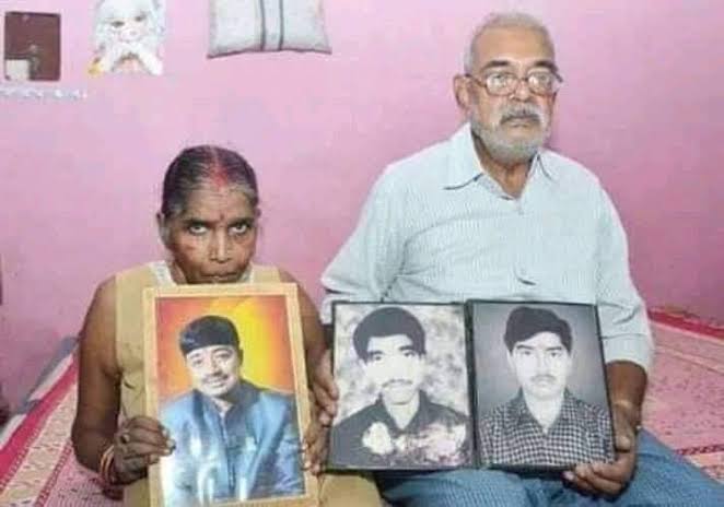 VIKASH_9474's tweet photo. I really want to see how @yadavtejashwi will approach 
Chanda Babu in #Siwan for the #BiharElections  campening 
#RjdBihar 
#Yadav 
#BJP 
#acidstoty
#Charachor https://t.co/M4oEoX9ElC