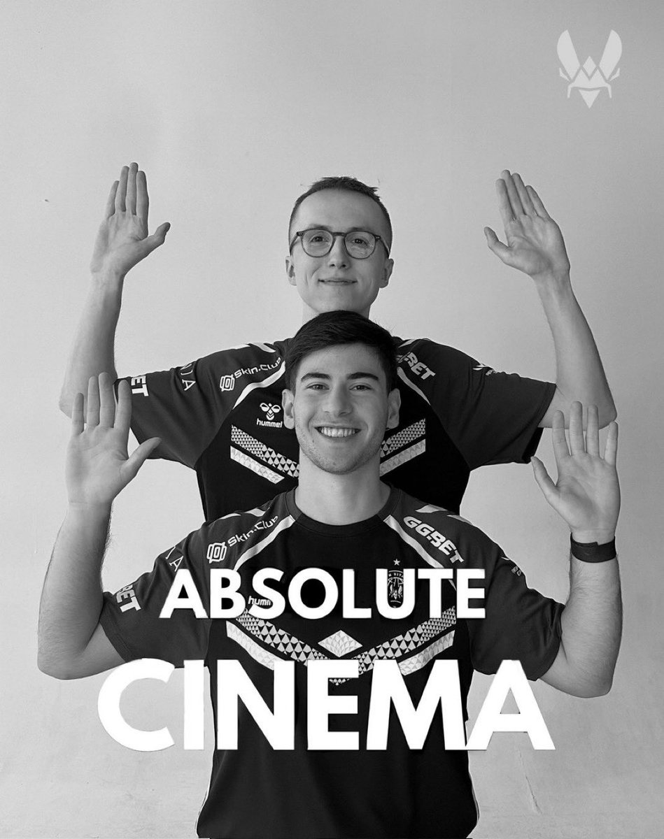 Hoffman1880's tweet image. Live on premier with @gaveeeyy and @ImSt1vold
TTV/hoffman__