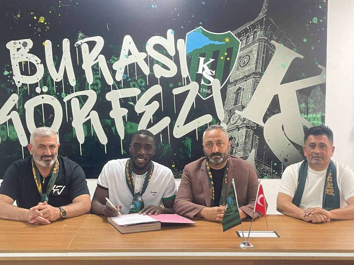 ✍ Kocaelispor, Massadio Haïdara ile 2 yıllık sözleşme imzaladı.