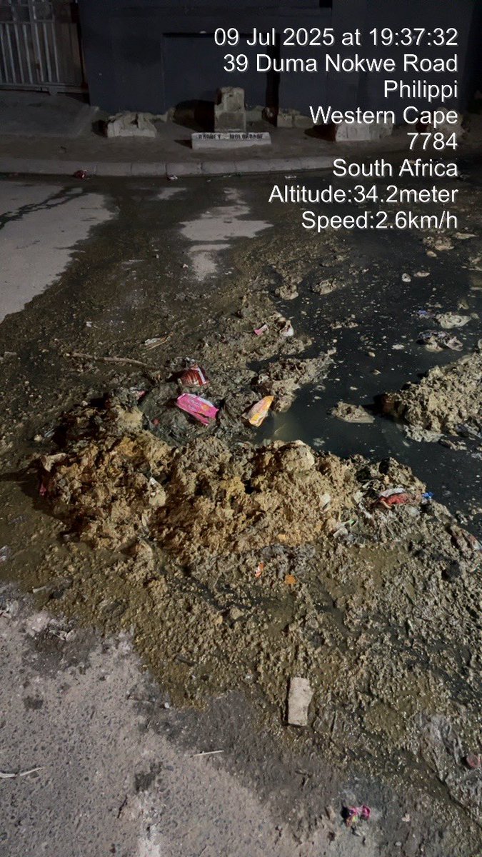 AMGrhaa's tweet photo. @CityofCT could you please assist us. This is our daily lives. I reported this issue on Monday but  till today never resolved. Here is the reference number Your request for Blocked/Overflow at 4 Barney Molokoane Road Philippi with reference 9120301180 was set to Assigned https://t.co/waYx2Rj2TO