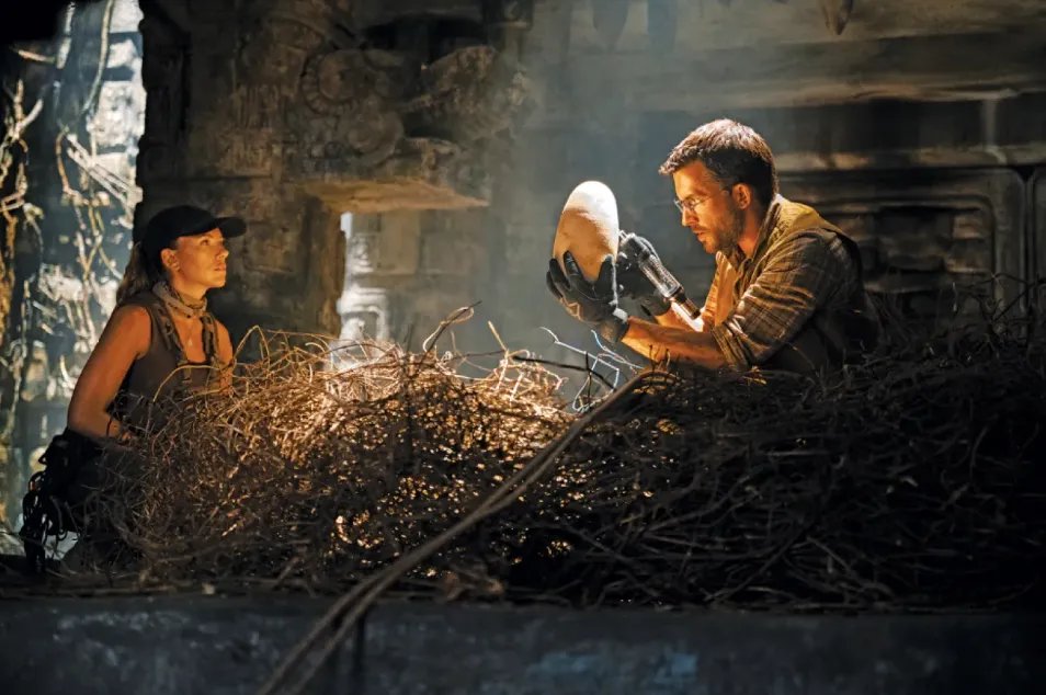 Opinions vary about #JurassicWorldRebirth -- including within our own Film Yap family! Julieanna Childs weighs in with her "Another Take" review.

#moviereview

filmyap.substack.com/p/another-take…