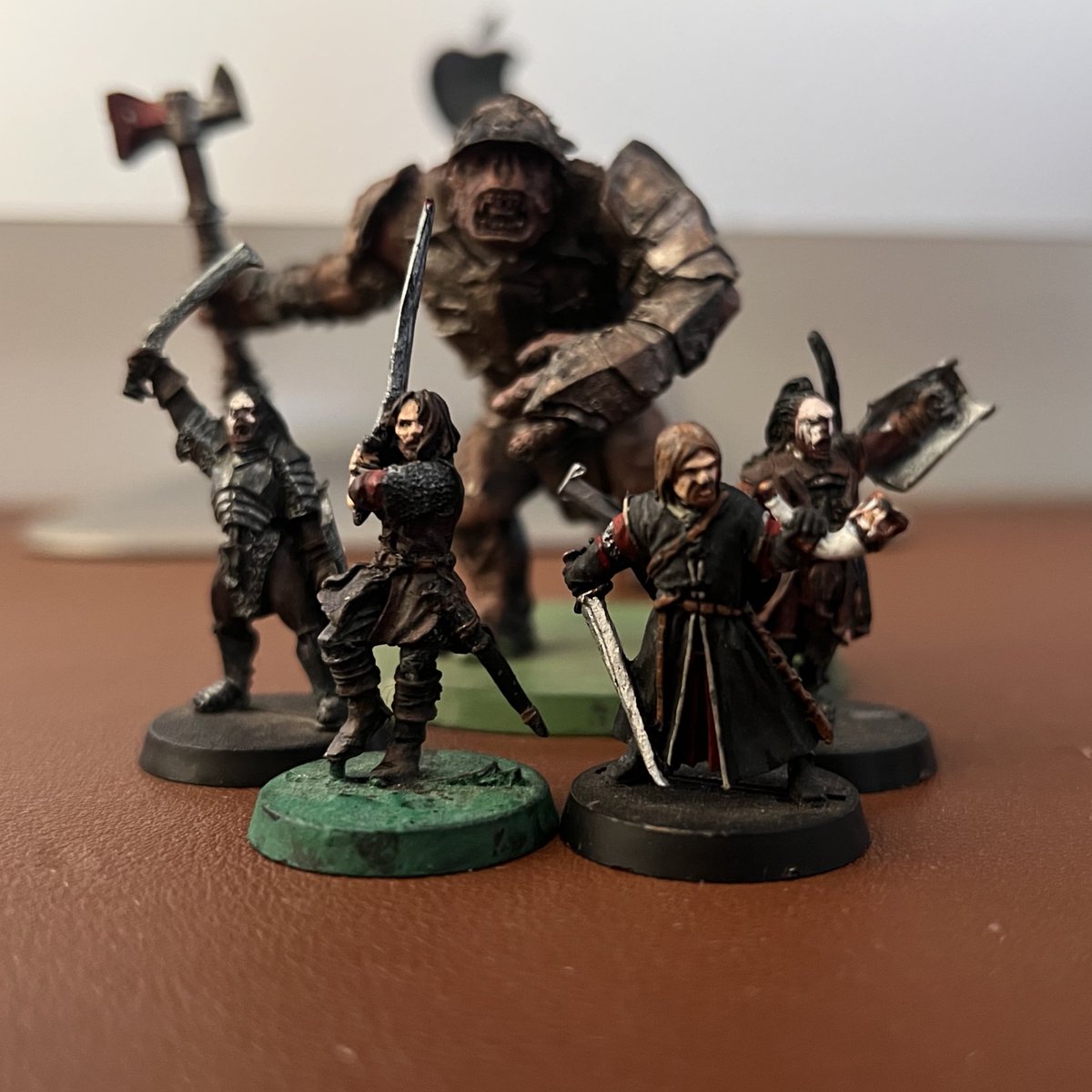 Dietergickel's tweet photo. My childhood lord of the rings warhammer was in storage in Australia for 15 years - I just had it sent to the UK. I’m so happy https://t.co/lQXSDY5RSa