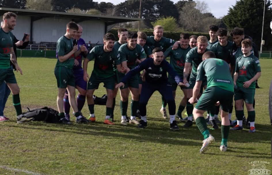 Blackfield & Langley FC tweet media