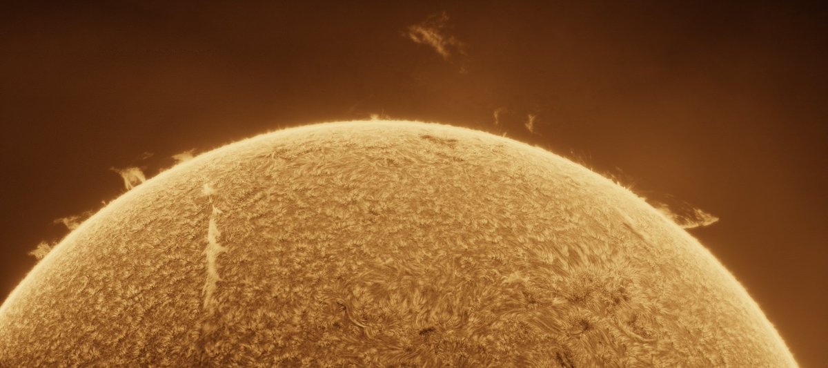 MBerto7's tweet image. Sesión solar de hoy (09-07-2025)
Había algo de actividad en los dos limbos. Veremos si vuelve a aumentar el número de manchas en los próximos días.

Long Perng 80 f6.25
Daystar Quark chromosphere 
Player One Apollo-M Mini
Player One ERF S-Series
Svbony UV IR cut