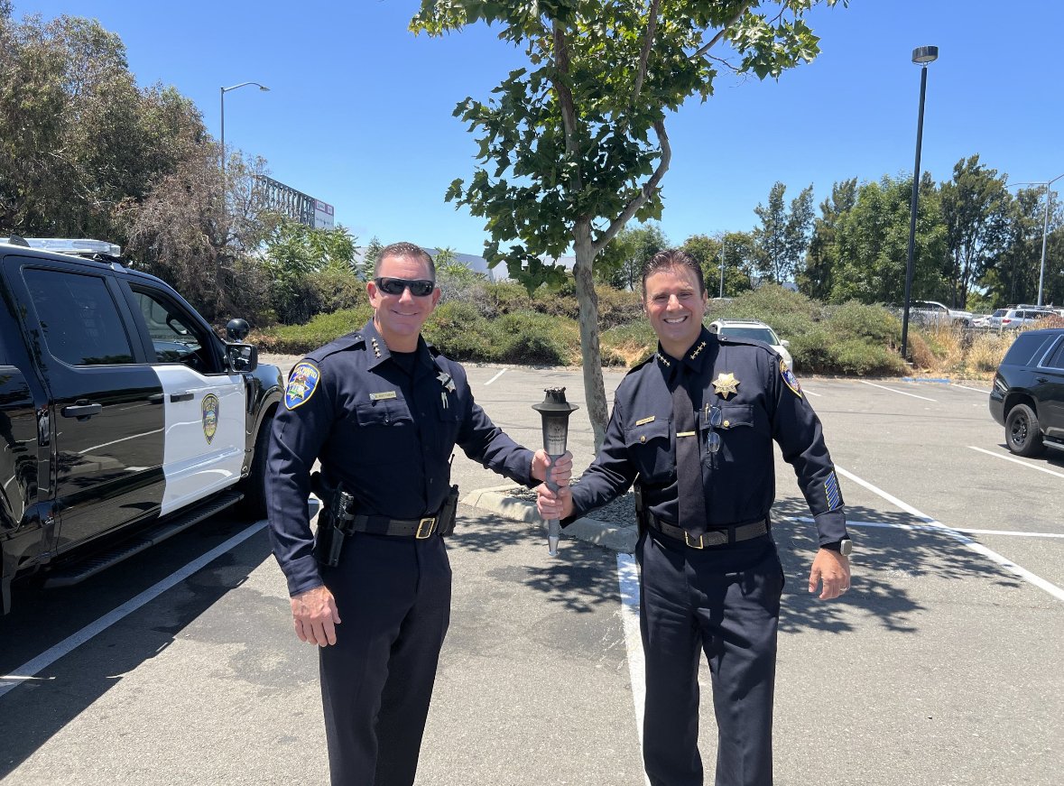 HaywardPD's tweet image. We were thrilled to take part in the Law Enforcement Torch Run for Special Olympics, completing a 4.8-mile run through our community in support of inclusion, respect, and the incredible athletes of Special Olympics.

Thank you all!

#HaywardPD #HelloHayward #TorchRun